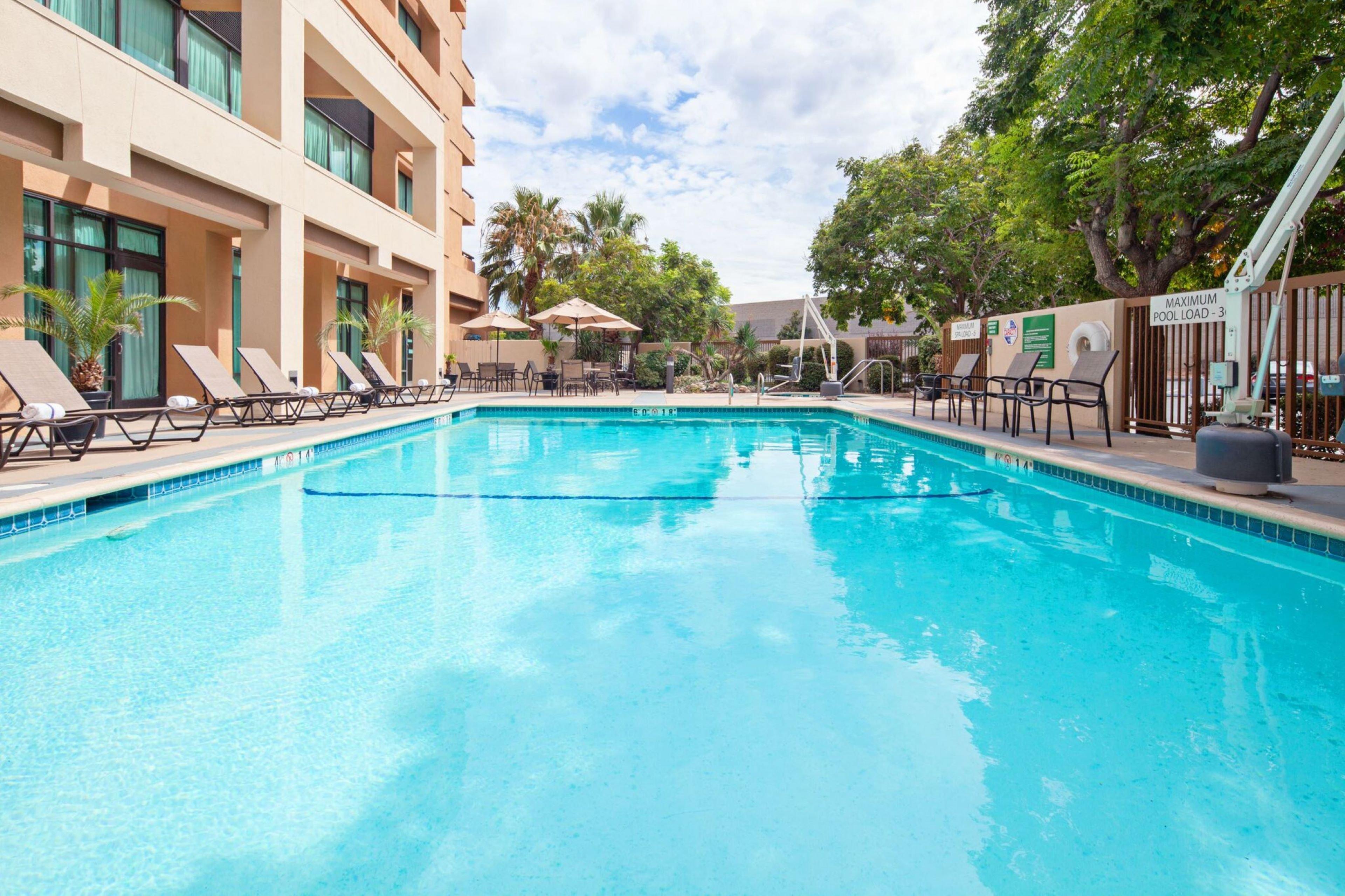 Hampton Inn & Suites Palmdale Esterno foto