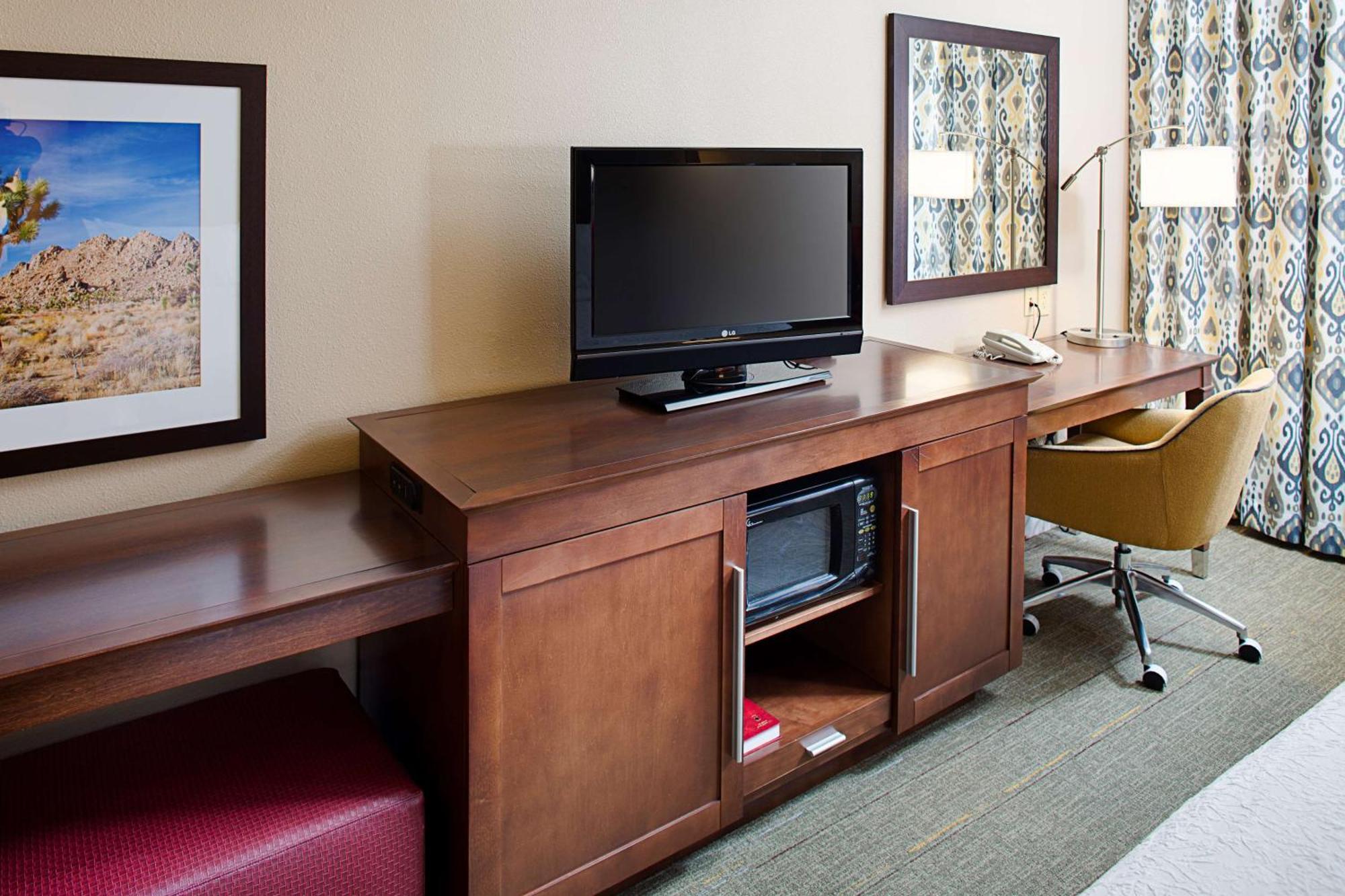 Hampton Inn & Suites Palmdale Esterno foto