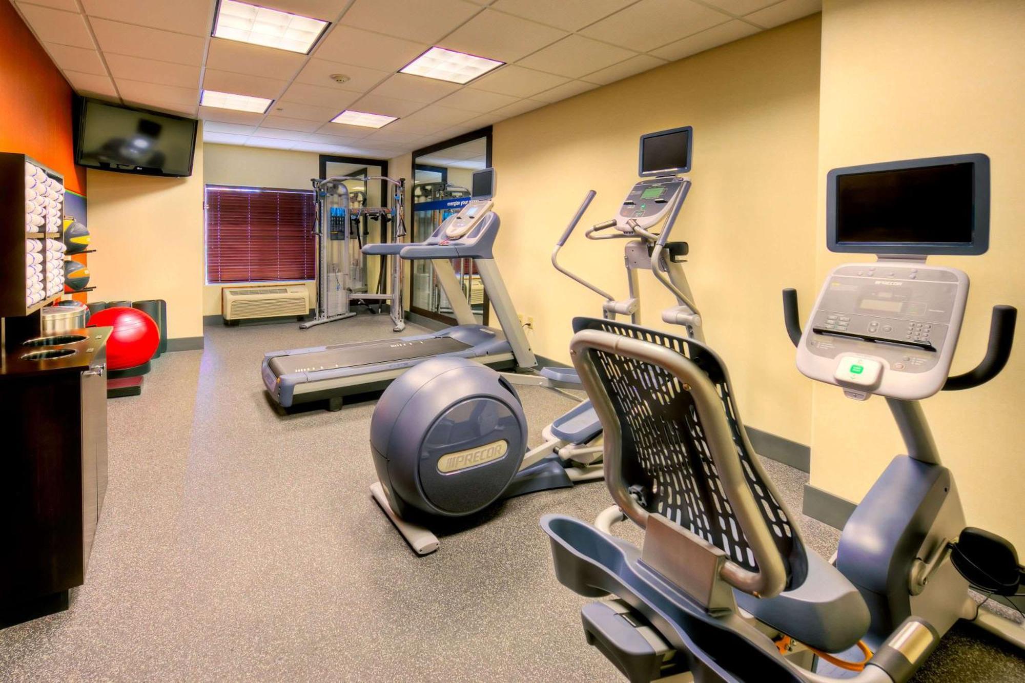 Hampton Inn & Suites Palmdale Esterno foto