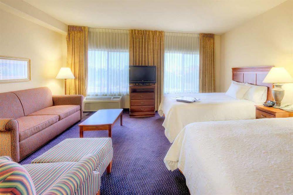 Hampton Inn & Suites Palmdale Esterno foto